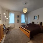 Gemuetliche Vier-zimmer-ferienwohnung 