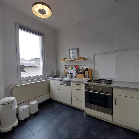 Gemuetliche Vier-zimmer-ferienwohnung 